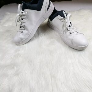 On Running On Cloud The Roger Advantage Color White Midnight Size 13